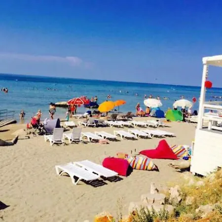 Mirella شقة أوماغ