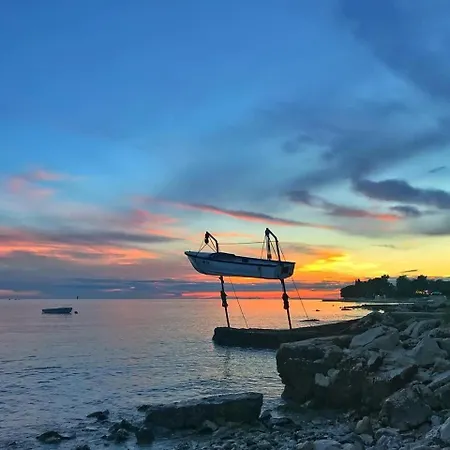 Mirella Apartamento Bašanija